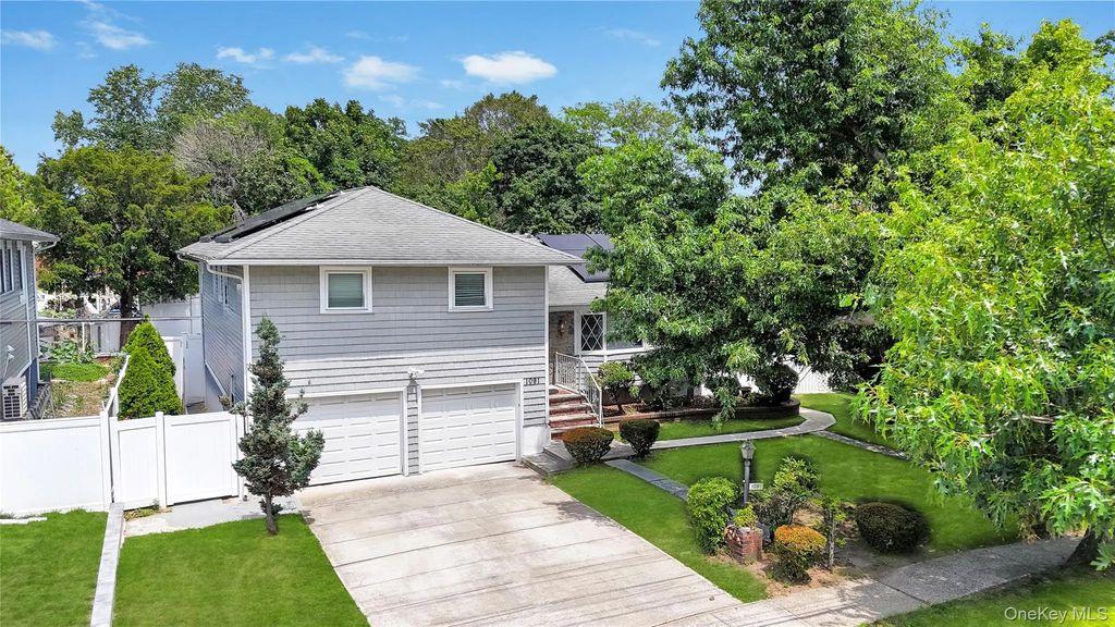 1091 Cramer Court, North Baldwin