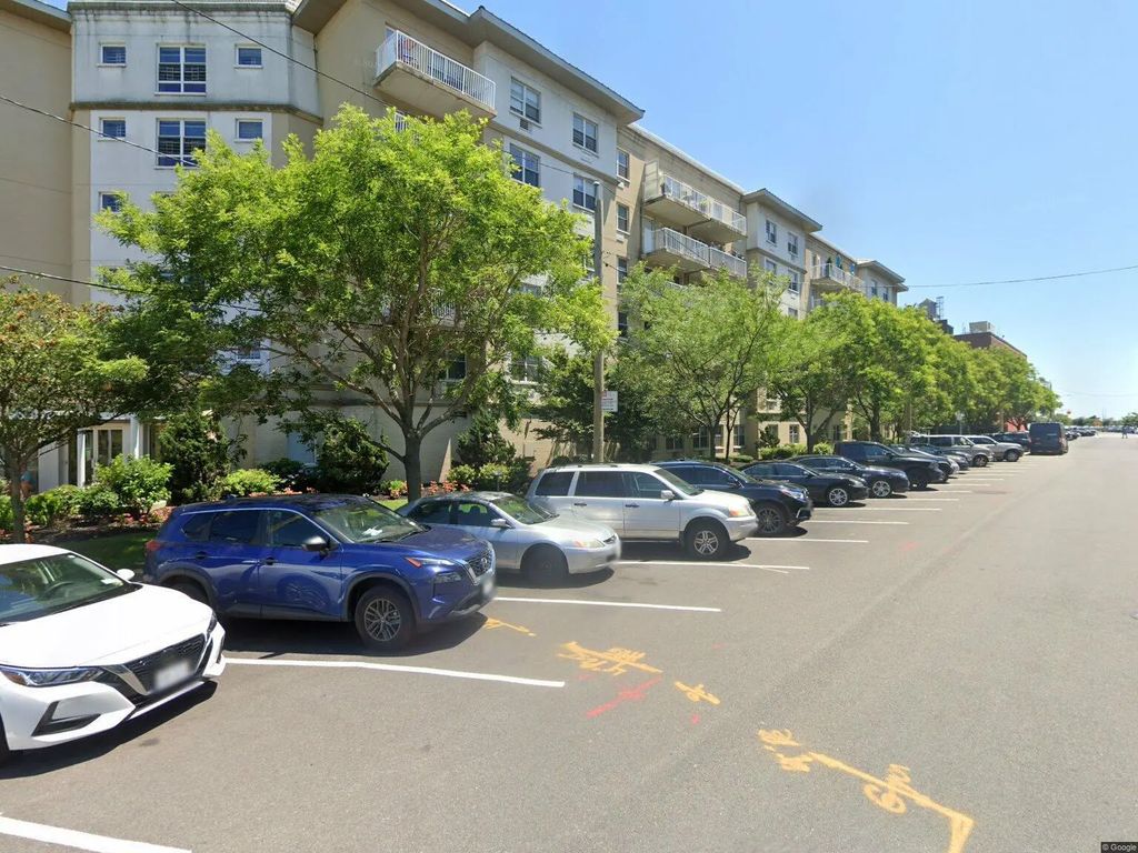 260 Beach 81st Street # 6k, Far Rockaway
