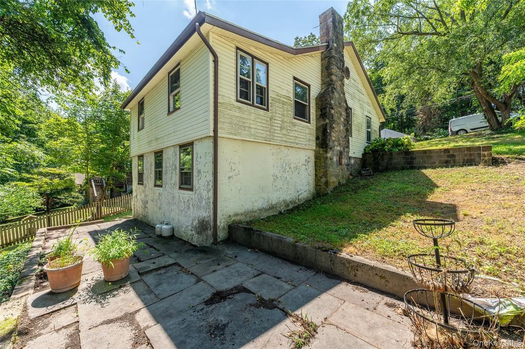 18 & 15 Locust Drive, Mahopac