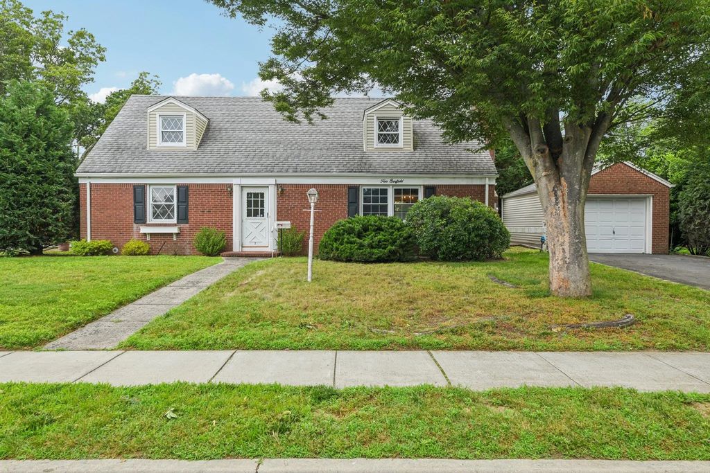 2 Garfield Street, Garden City