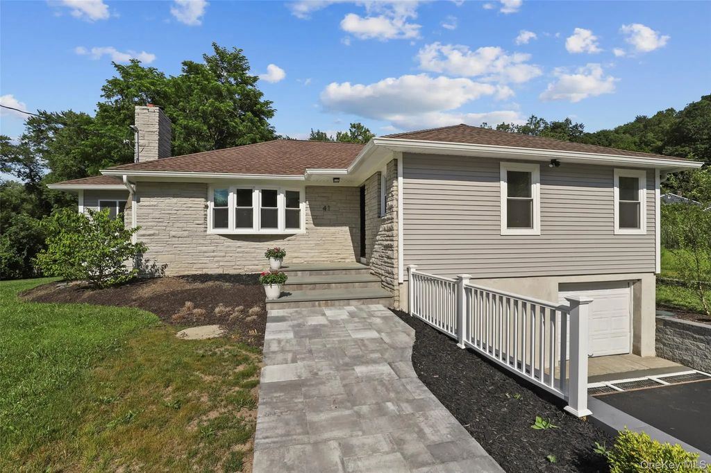 41 Forest Avenue, Cortlandt Manor