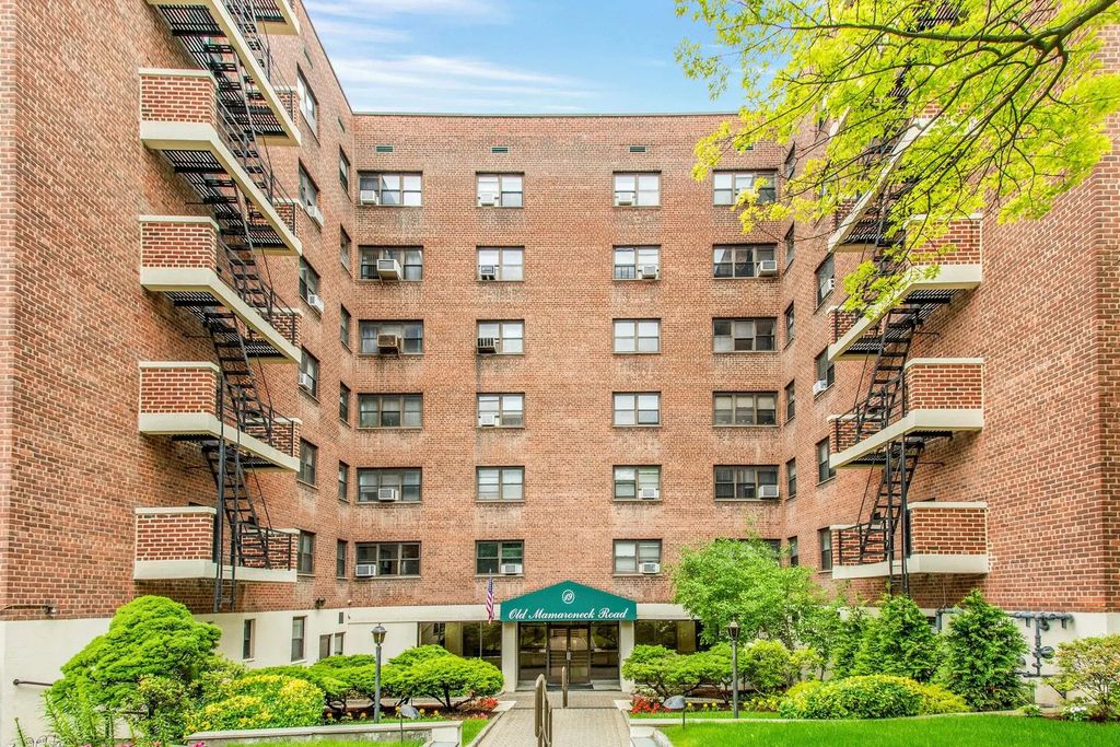19 Old Mamaroneck Road # 3e, White Plains