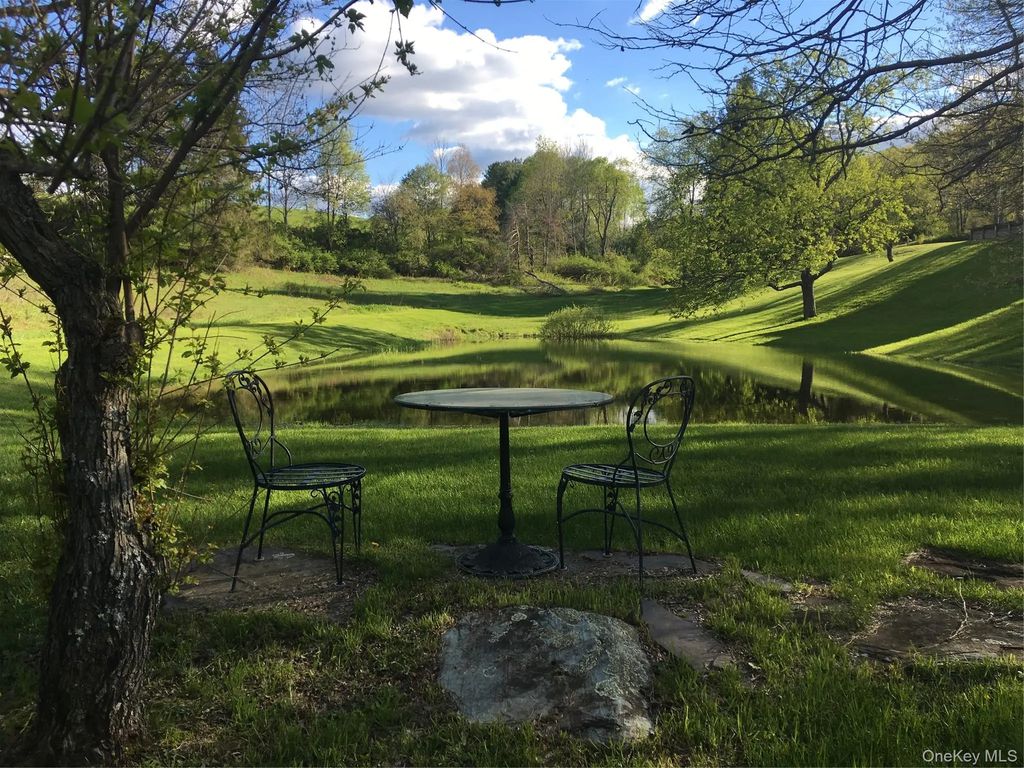 3880 County Road 30, Call Listing Agent