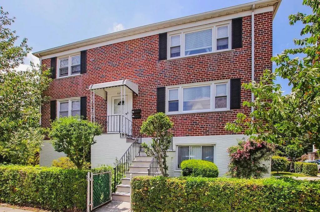 62 Fortfield Avenue, Yonkers