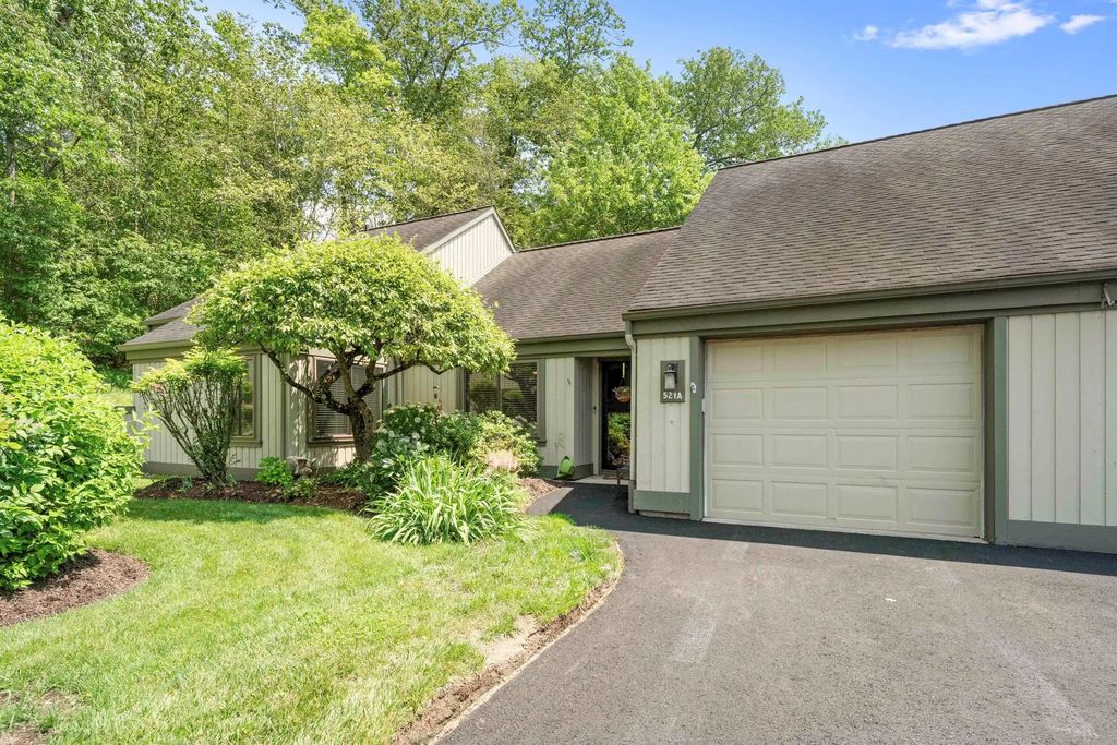 521 Heritage Hills # A, Somers