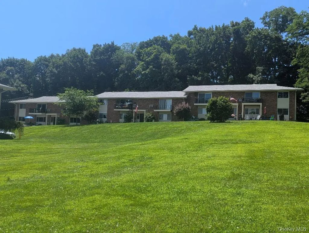 675 Rt 6 Mahopac Ny 10451 Route 6 # F 12, Mahopac