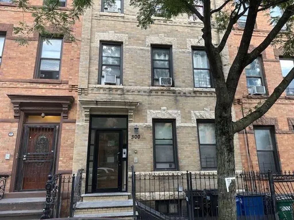300 Linden Street, Brooklyn
