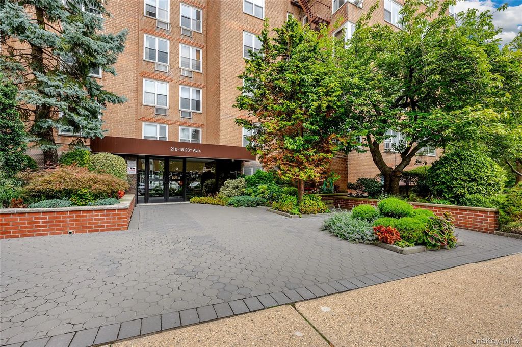 210-15 23rd Avenue # 4e, Bayside