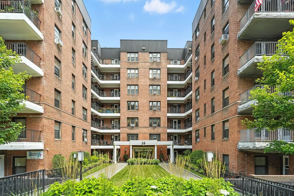 16 N Broadway # 3a, White Plains