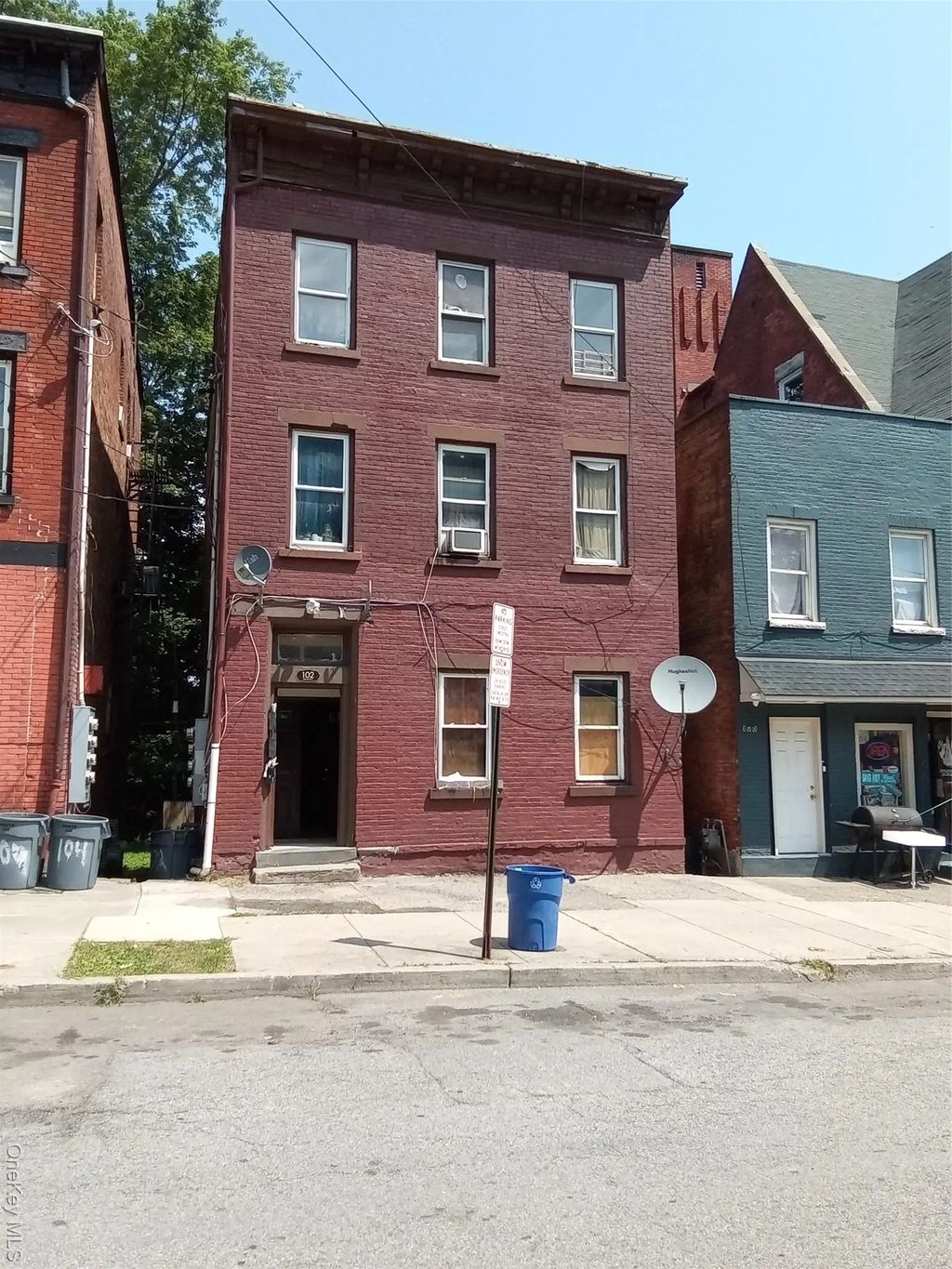 102 Renwick Street, Newburgh