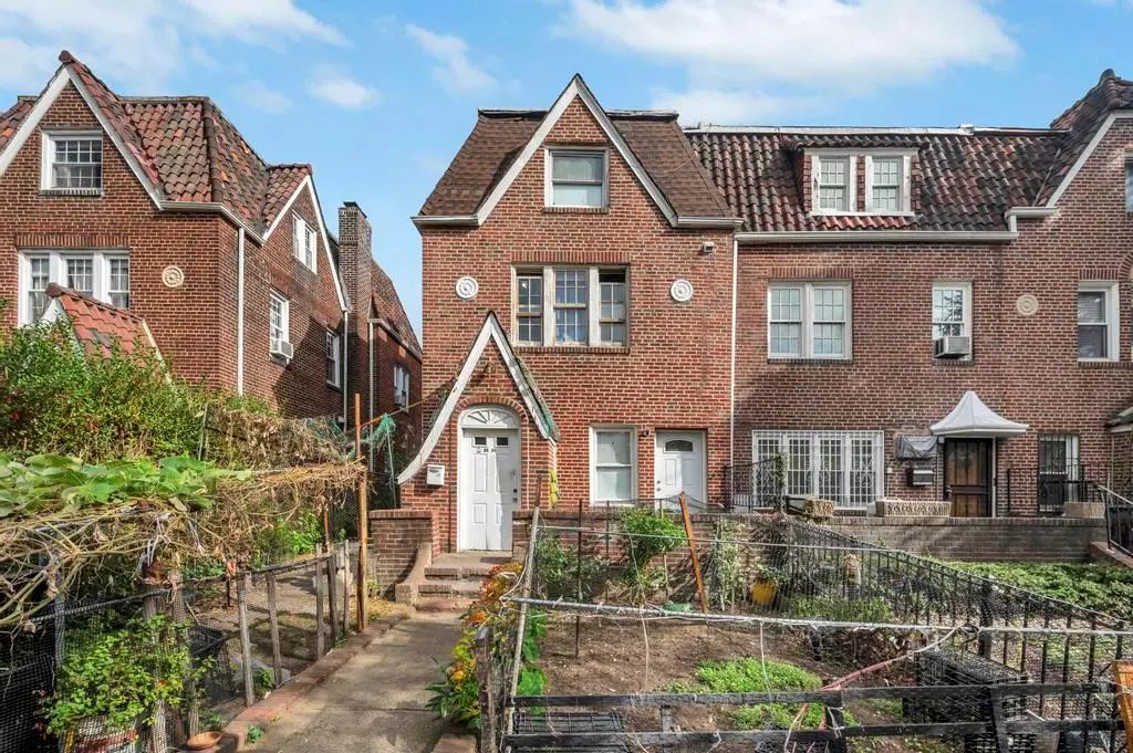 37-37 78th Street, Jackson Heights