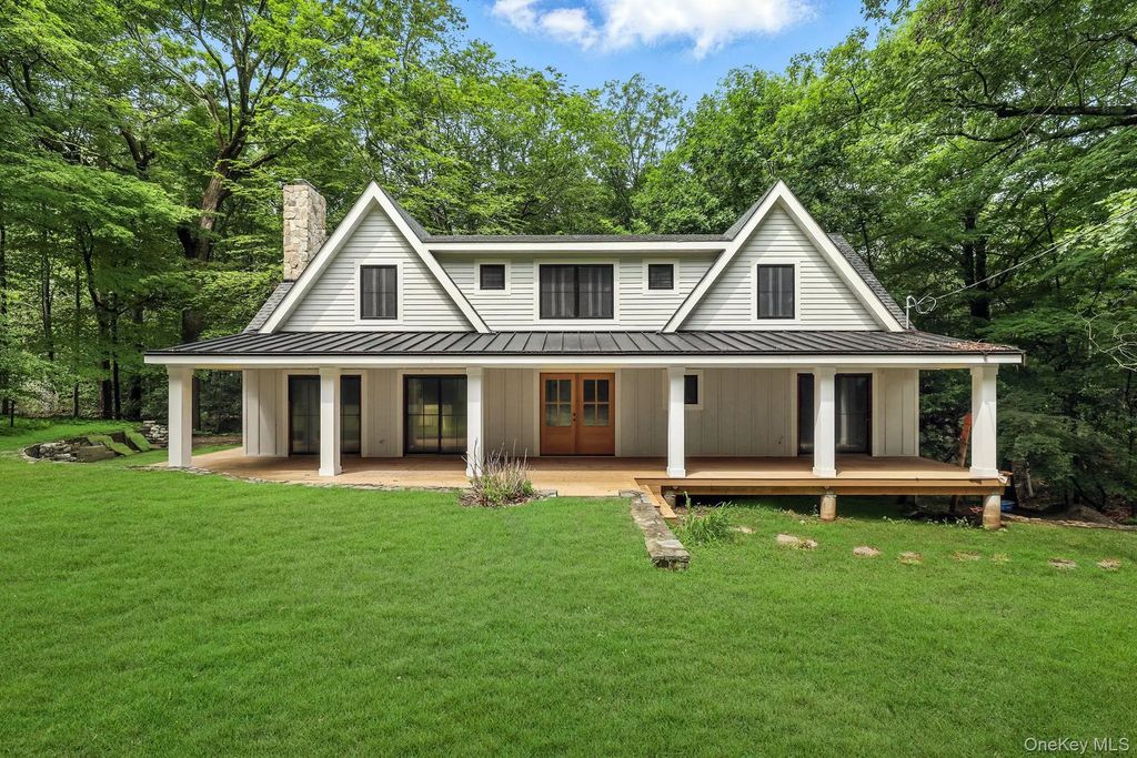 136 Roaring Brook Road, Chappaqua