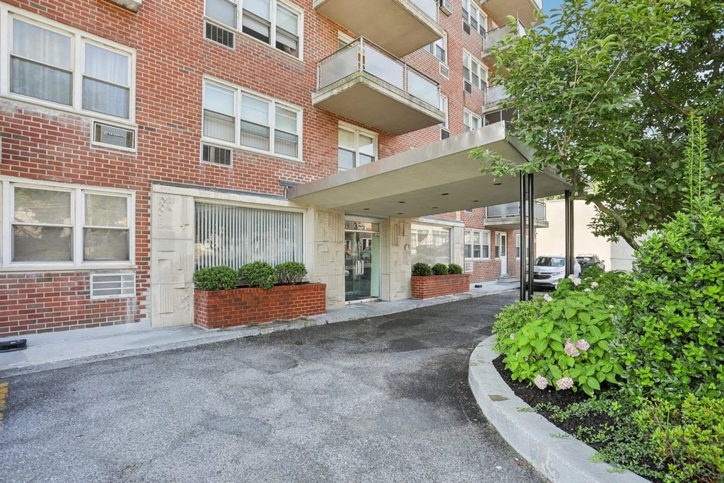 385 Mclean Avenue # 10b, Yonkers