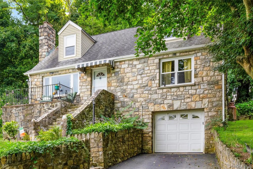 40 Lakeview Terrace # 2, Mahopac