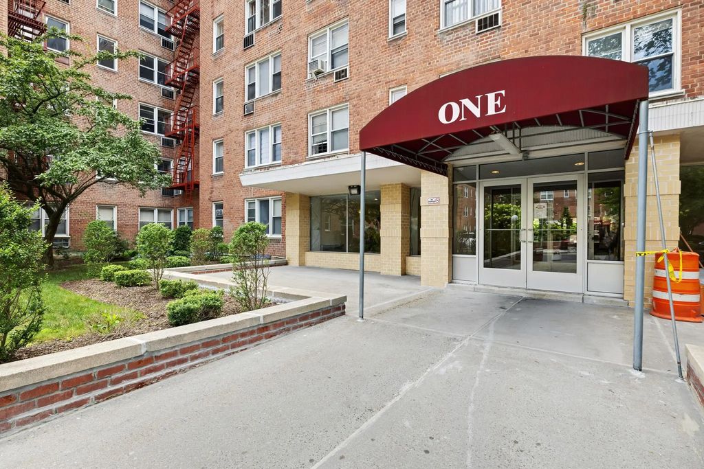1 Sadore Lane # 2-o, Yonkers