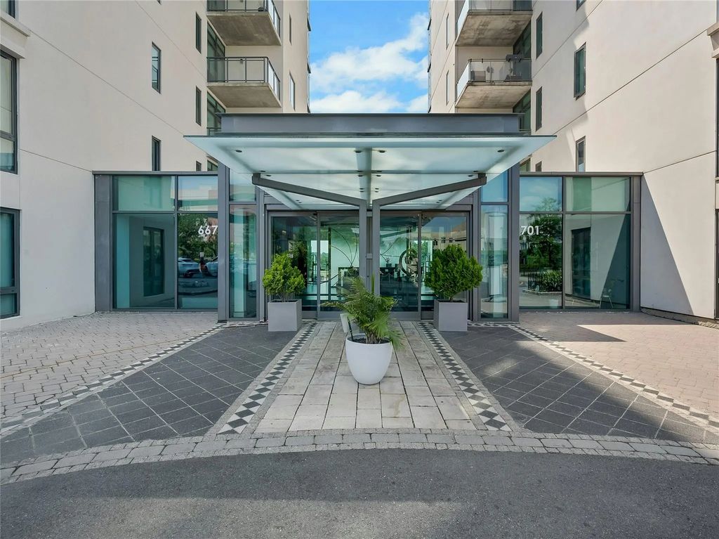 701 Ridge Hill Boulevard # 2e, Yonkers