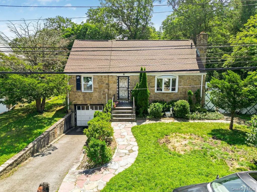 60 Gramercy Avenue, Yonkers