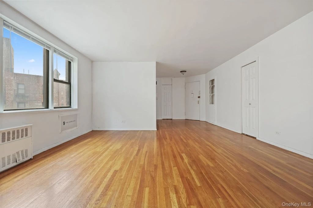 3184 Grand Concourse # 4j, Bronx