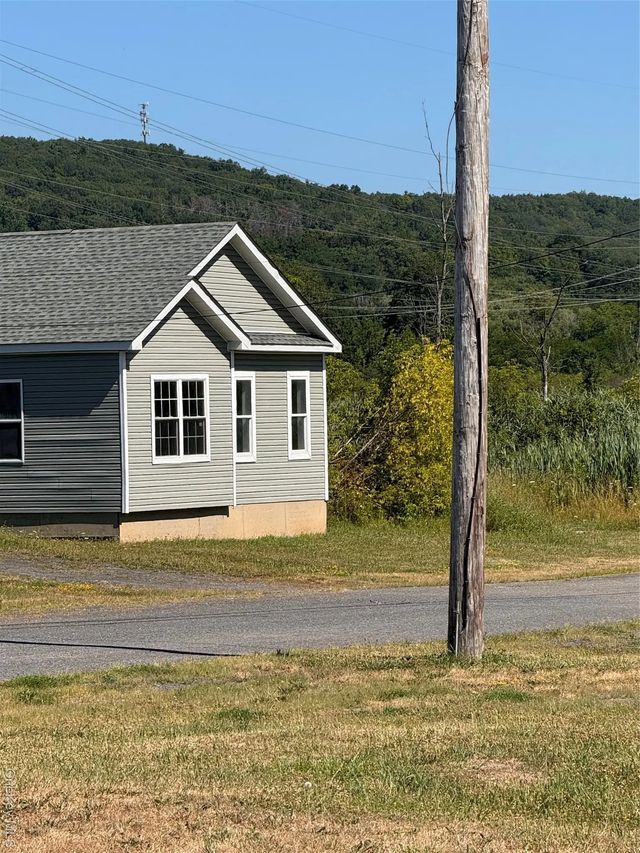 11559 State Route 9w, Coxsackie