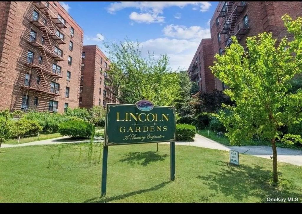 14444 38th Avenue # C5, Flushing
