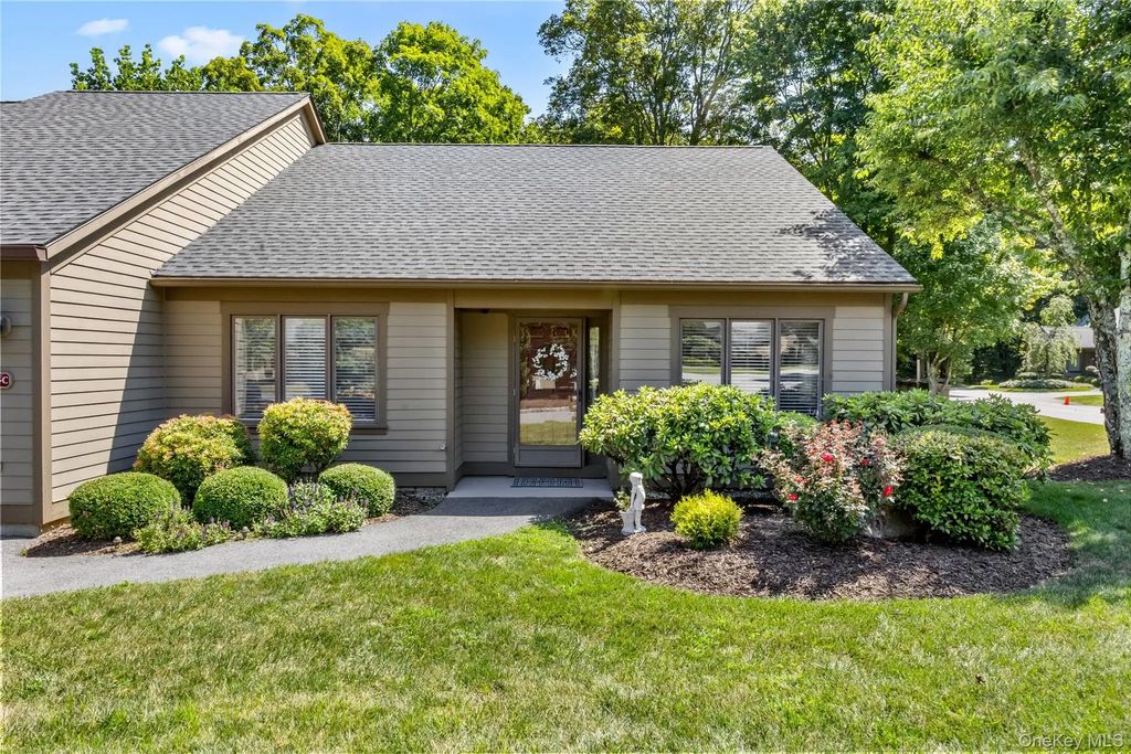 761 Heritage Hills # C, Somers