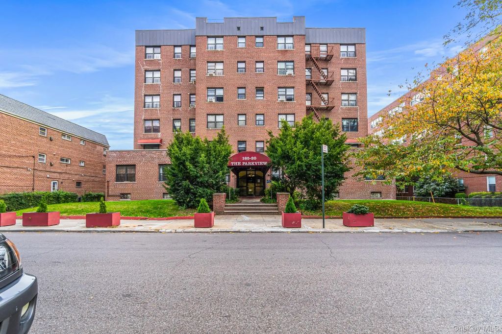 165-20 Highland Ave # 201, Jamaica
