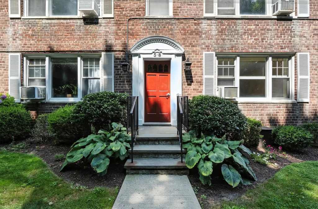 14 Soundview Avenue # 8, White Plains