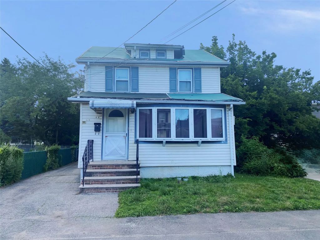 1 Lewis Place, Lynbrook