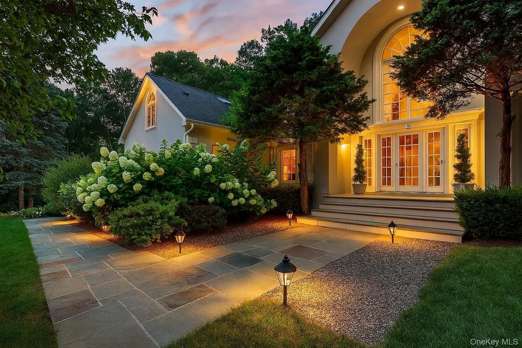 19 Kingdom Ridge Road, Bedford