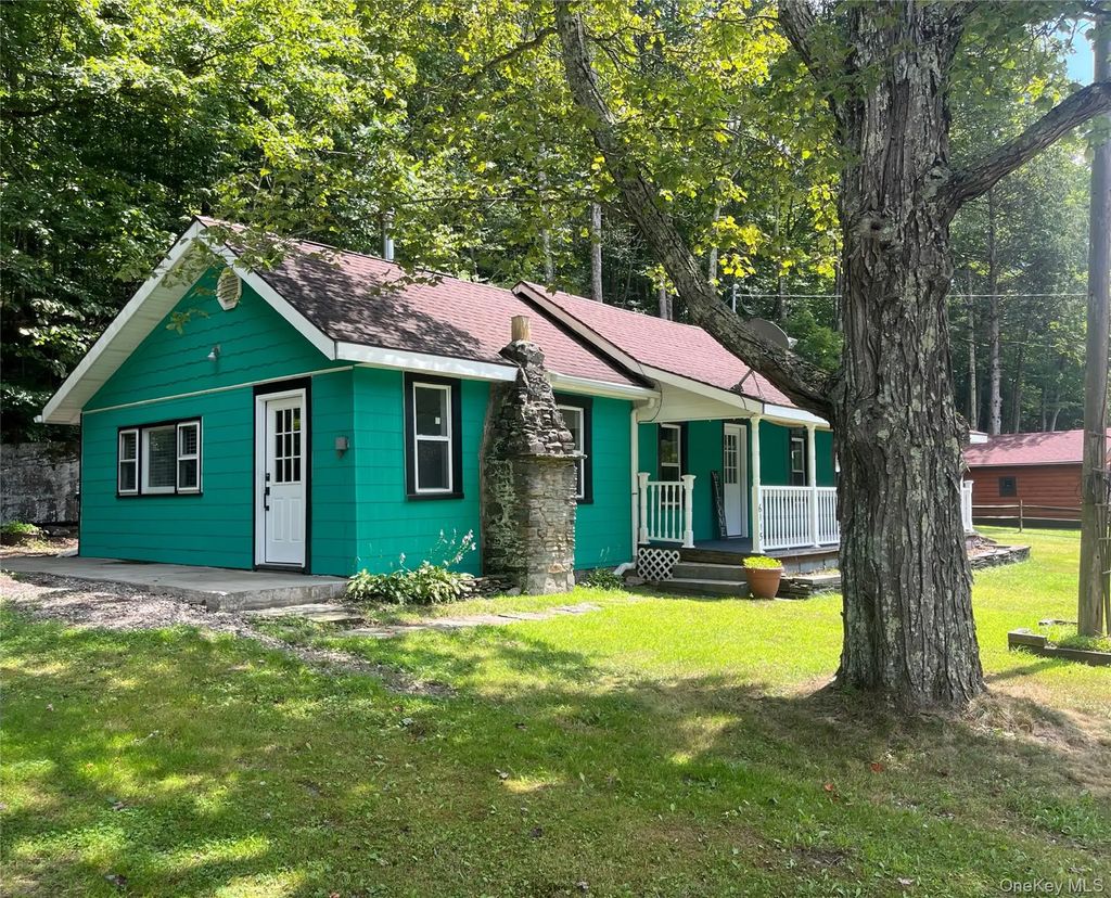 6115 State Route 52, Cochecton