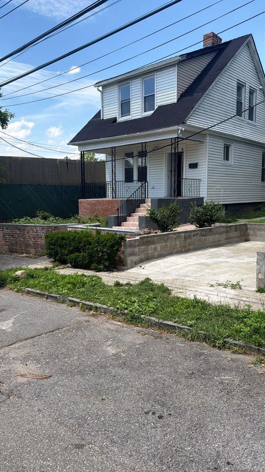 9 Roanoke Street, Yonkers