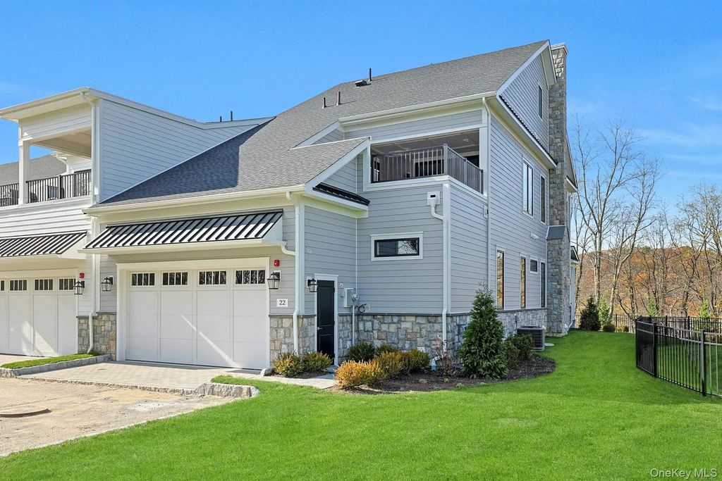 22 Carriage Lane, Chappaqua