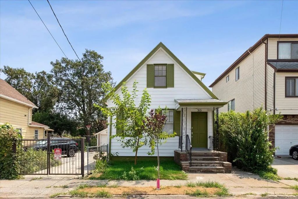 315 Oder Avenue, Staten Island