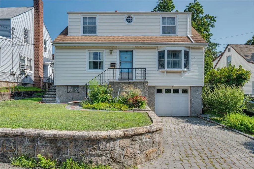 151 Bellevue Place, Yonkers