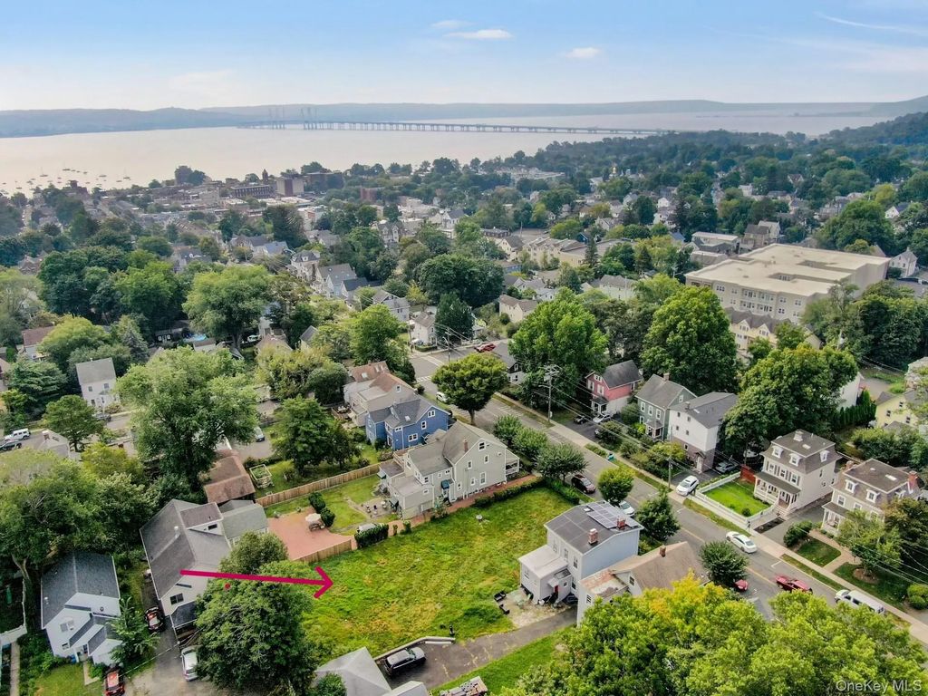 218 High Avenue, Nyack