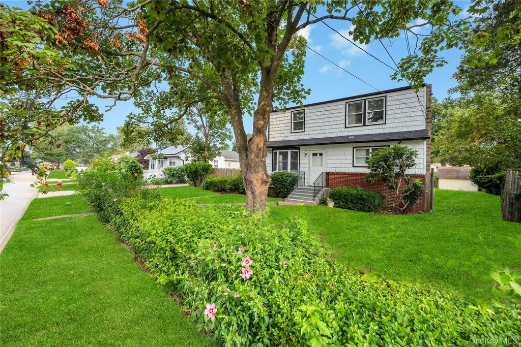 10 Saint Andrews Drive, Brentwood