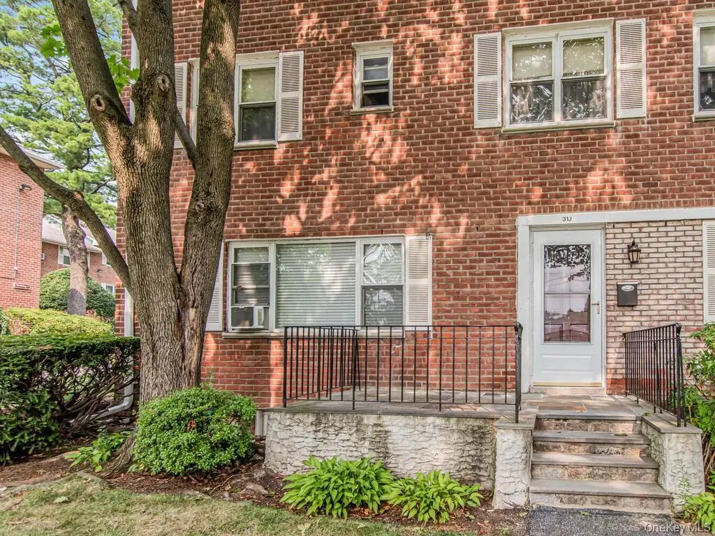 121 N Broadway # 31j, White Plains