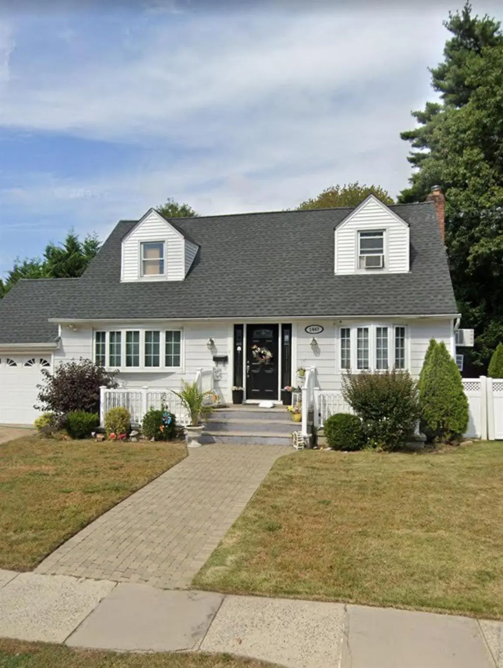 1447 N Jerusalem Road, East Meadow
