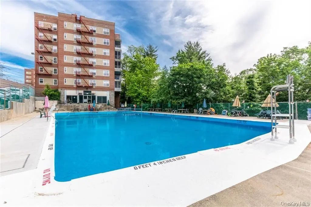 1 Balint Drive # 661, Yonkers