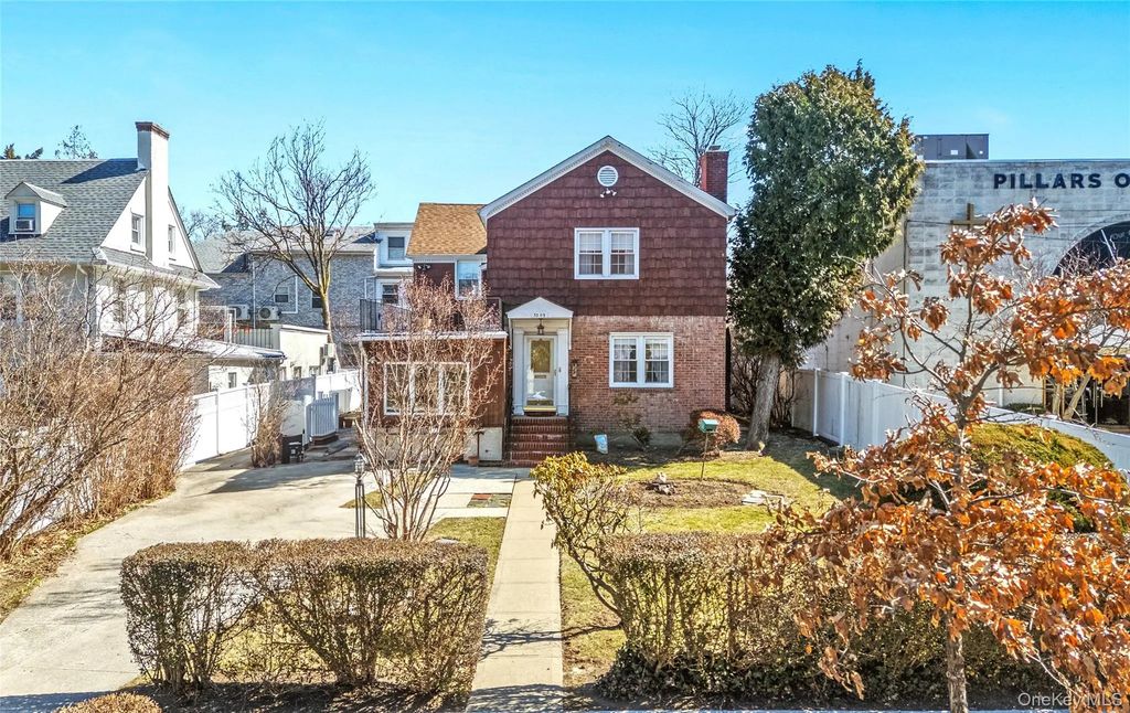 33-09 Parsons Boulevard, Flushing