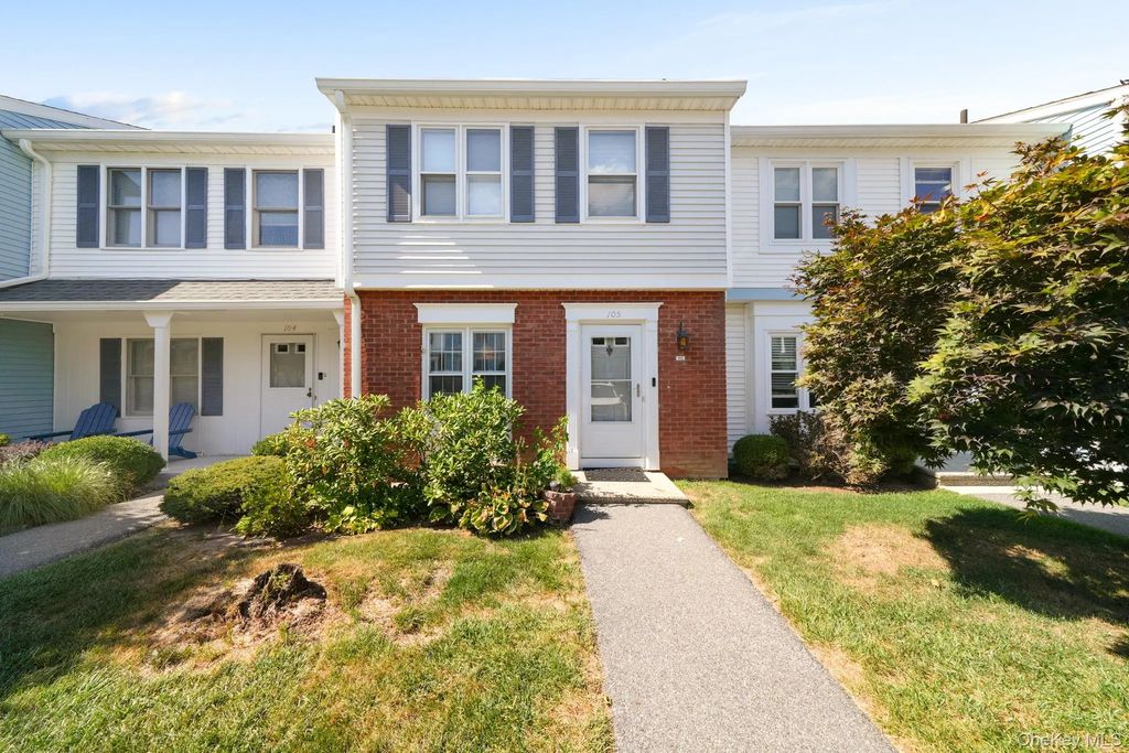 105 Williamsburg Drive, Mahopac