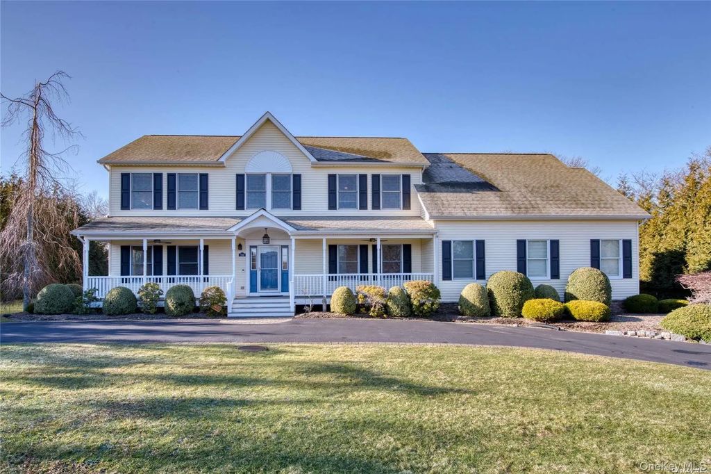 750 Kerwin Boulevard, Greenport