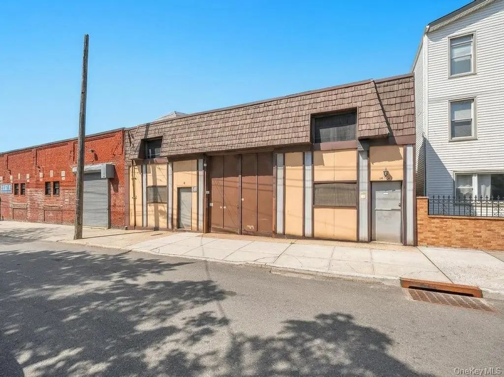 14-24 118th Street, College Point