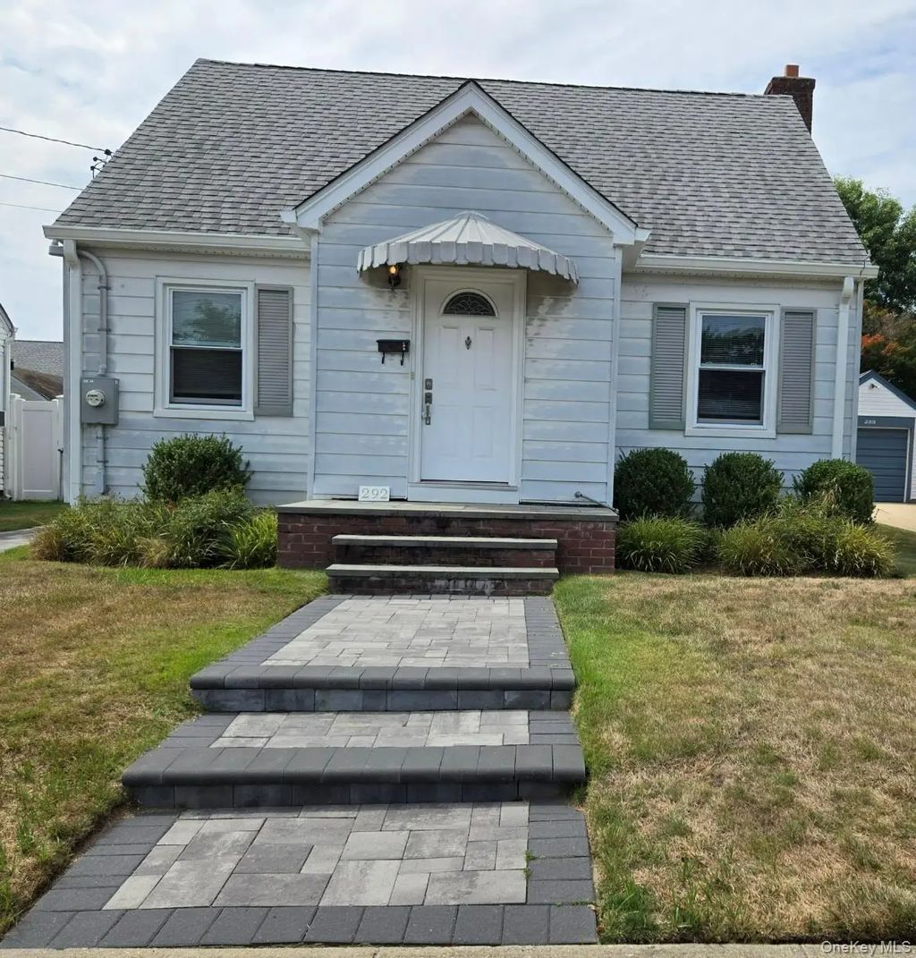 292 Madison Street, Franklin Square