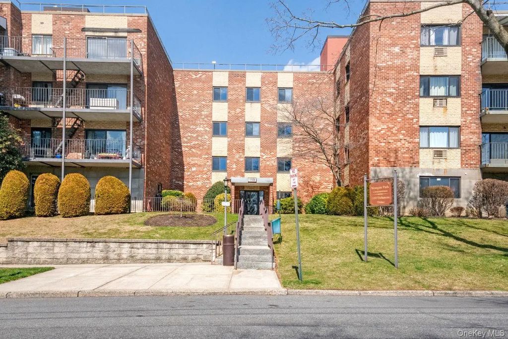 119 De Haven Drive # 236, Yonkers