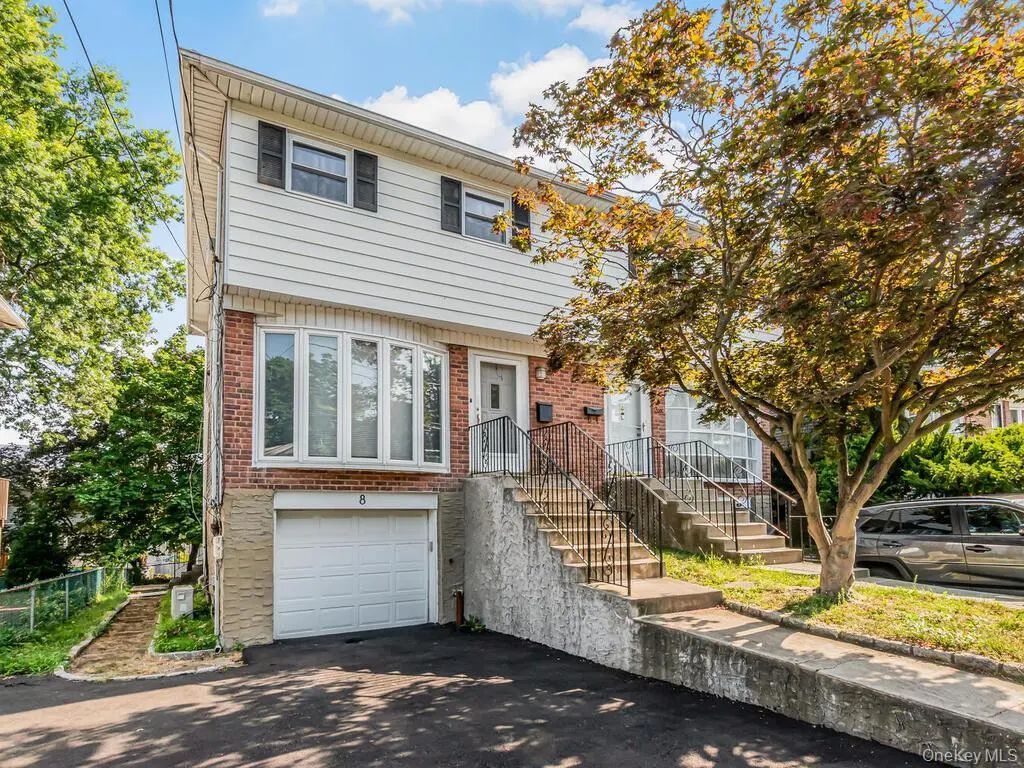 8 Gerri Lane, Yonkers
