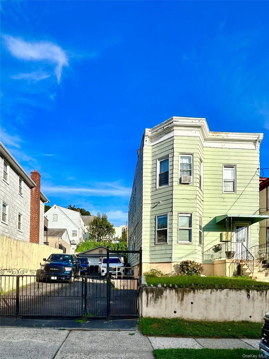 82 Burhans Avenue, Yonkers