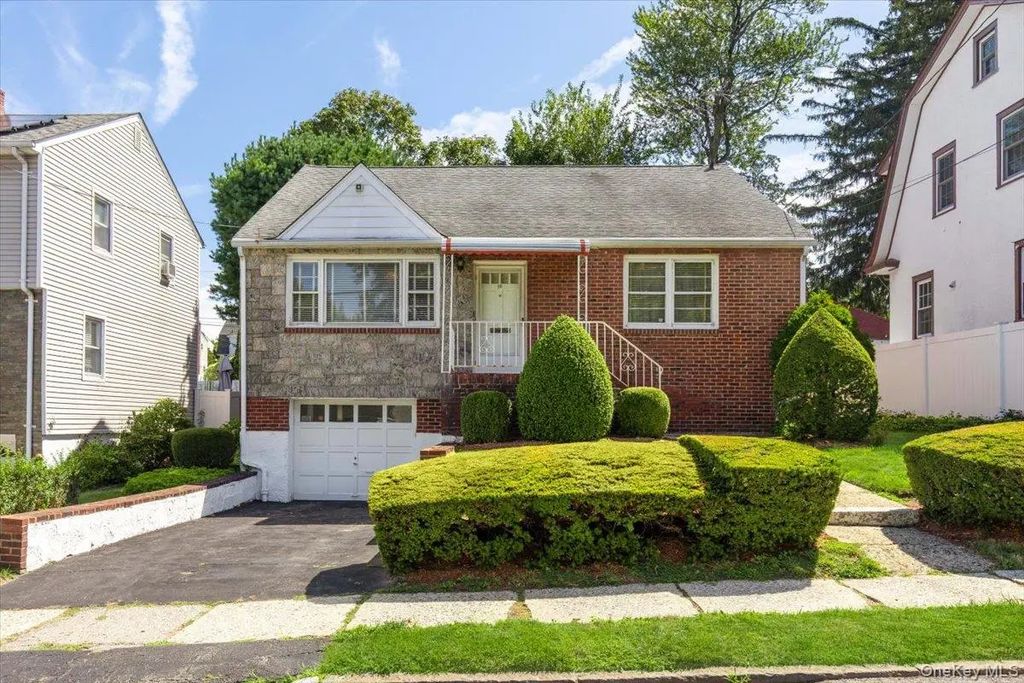 96 Rossiter Avenue, Yonkers