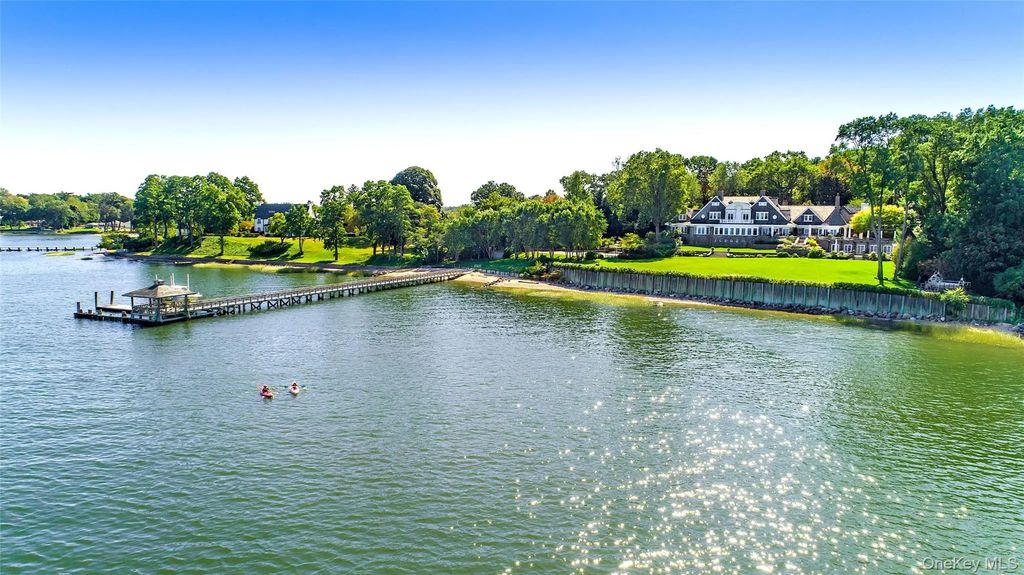 227 Dock Lane, Great Neck