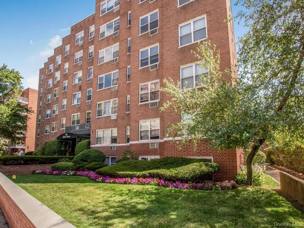 10 Lake Street # 2f, White Plains